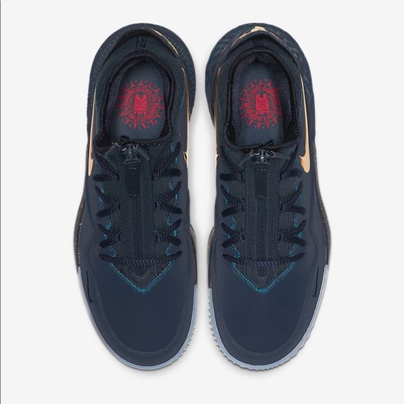 Lebron 16 Low - Picture 4 of 7